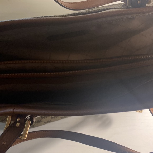 Michael Kors Bag - Picture 2 of 3